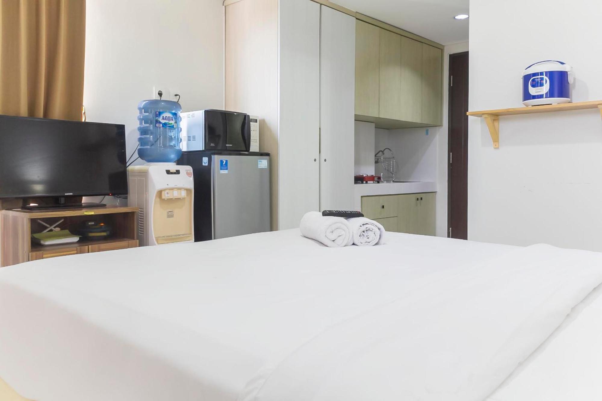 Apartemen Cozy At Elvis Tower By Travelio